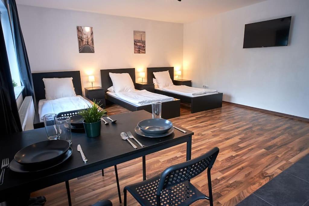 Mivano-Apartments *Netflix *Zentral *Wifi Celle Dış mekan fotoğraf